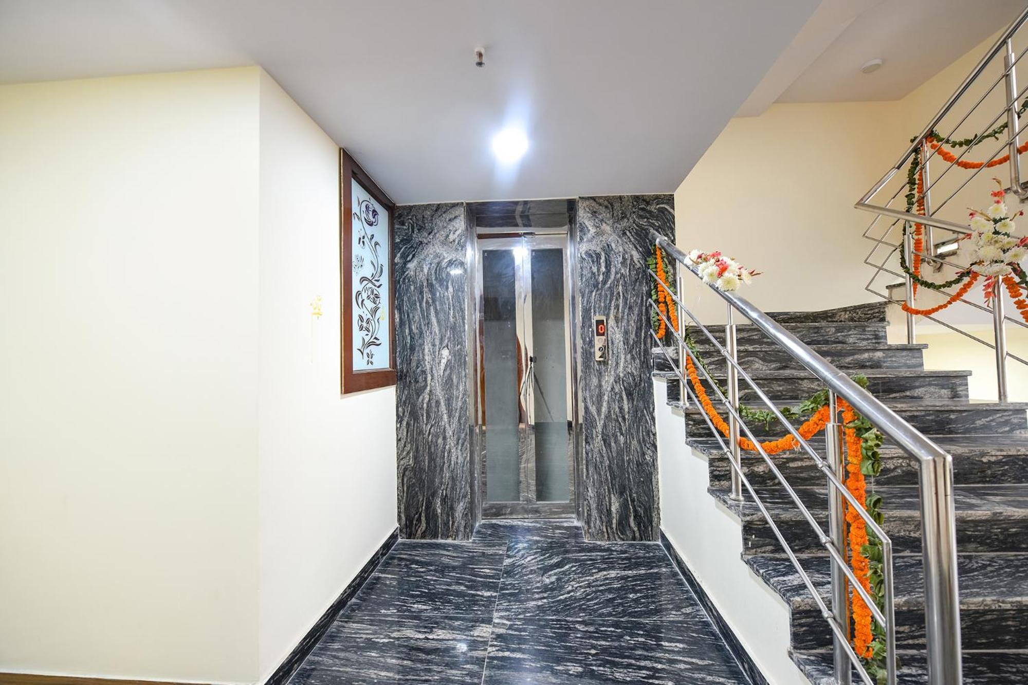 Fabhotel Mona International Nowe Delhi Zewnętrze zdjęcie